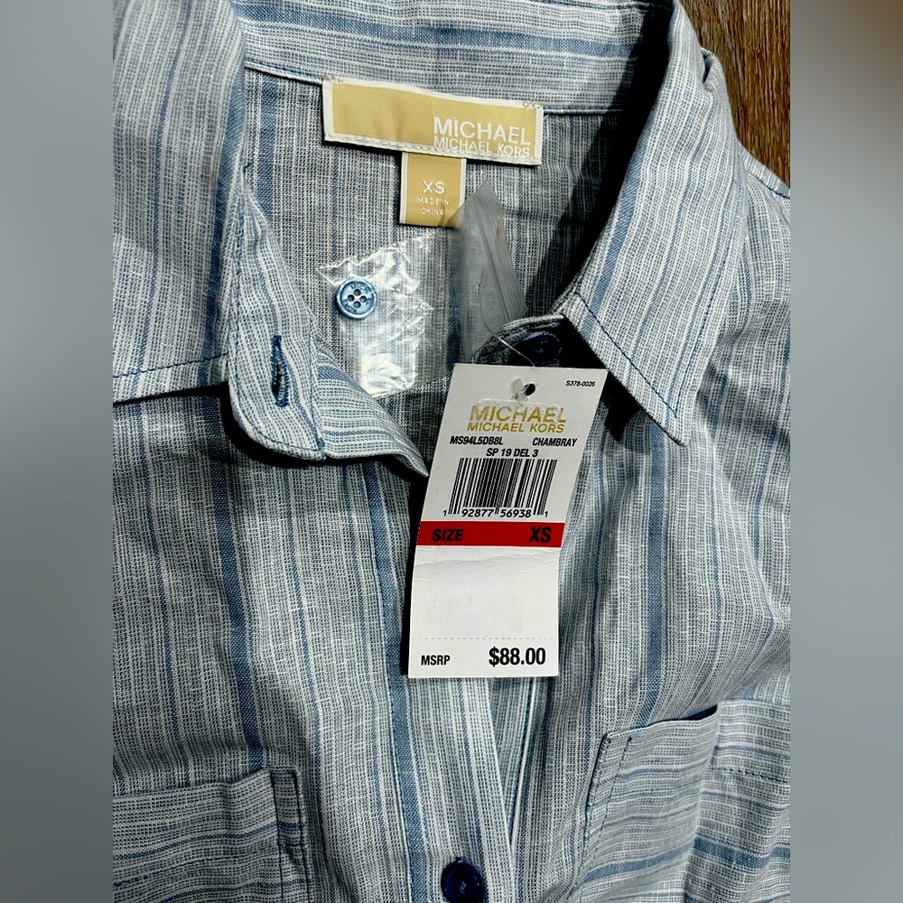 Authentic Michael Kors, button-down shirt - Picture 2 of 3